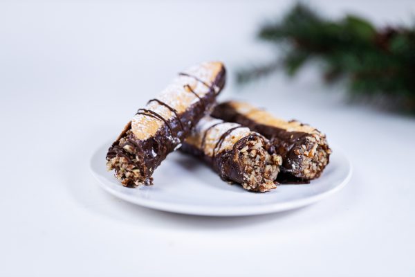 Large Cannoli