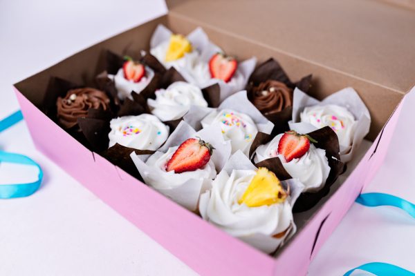 Gourmet Cupcakes by the Dozen - Image 2