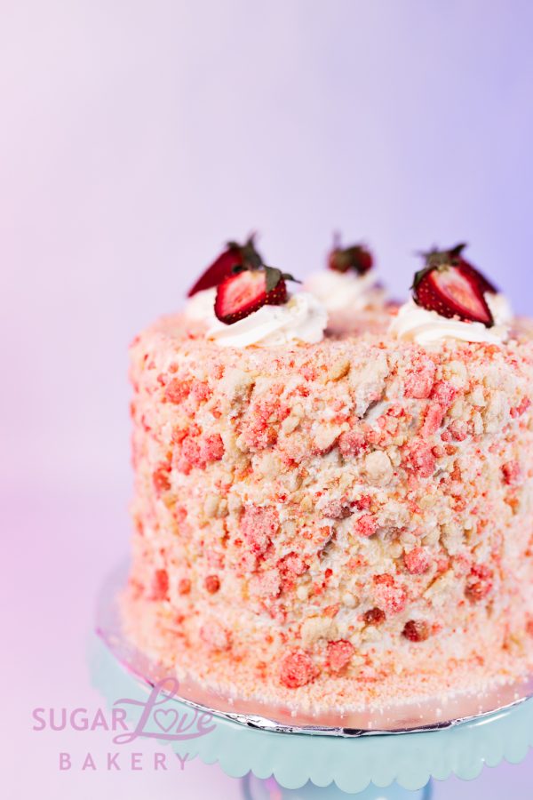 Strawberry Crunch Cake - Image 4