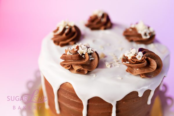 Wedding Cake with Chocolate Icing - Image 5