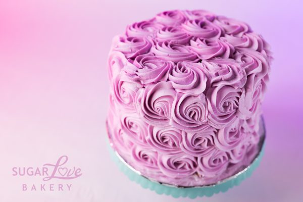 Swirly Rosettes Wedding Cake - Image 3