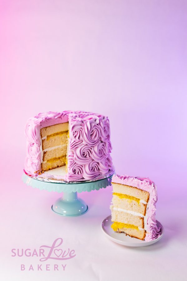 Swirly Rosettes Wedding Cake - Image 4