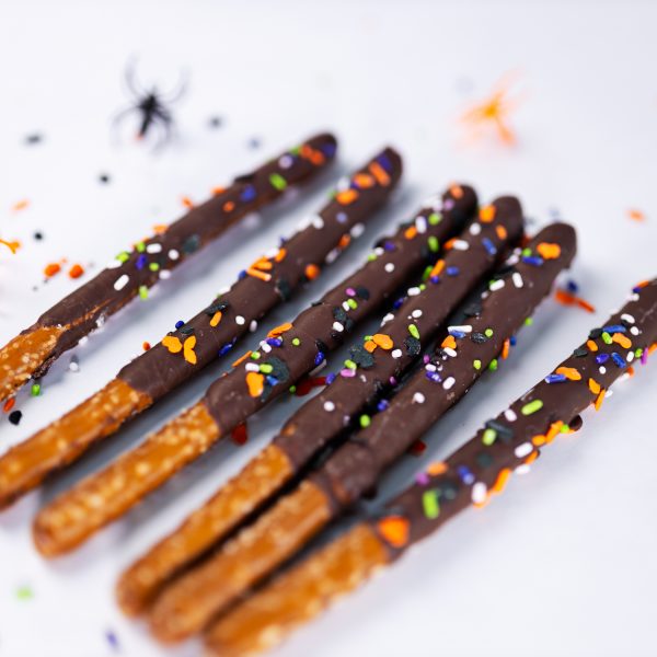 Halloween Pretzel Rods - Image 3