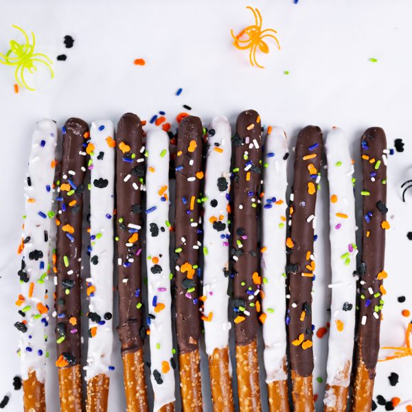 Halloween Pretzel Rods - Image 5
