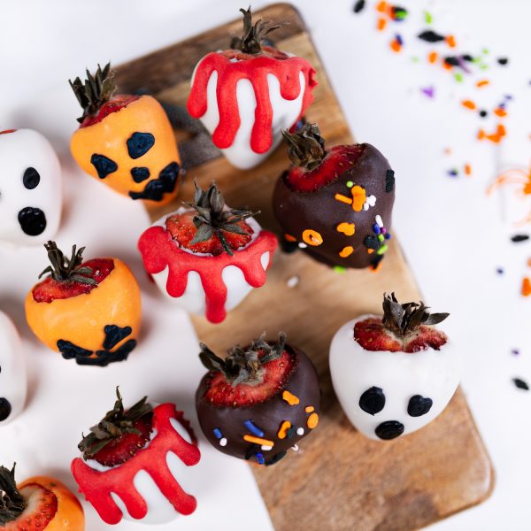 Halloween Chocolate Covered Strawberries - Image 3