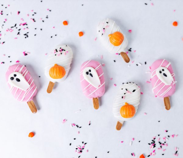 Cute Halloween Cakesicles - Image 2