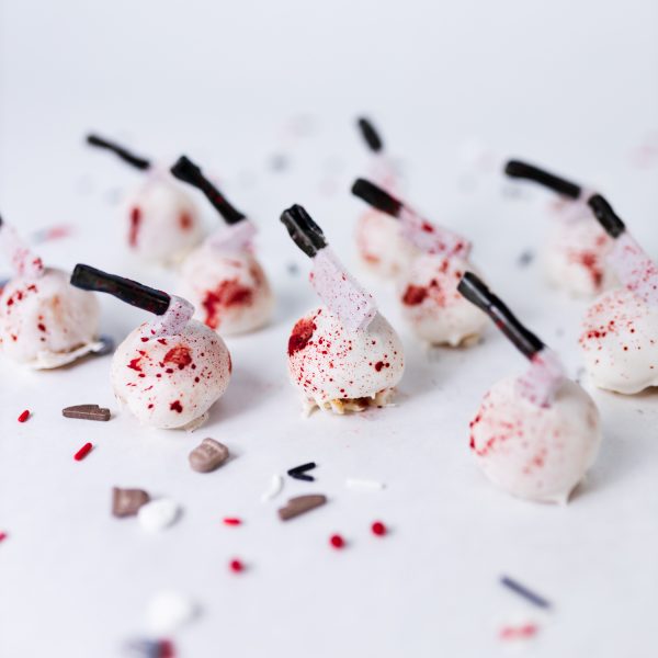 Spooky Cake Bites