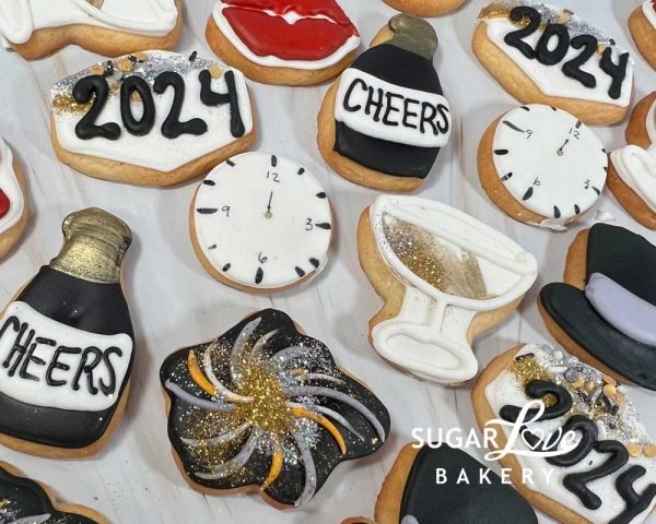 Mini New Years Decorated Cookie Tray