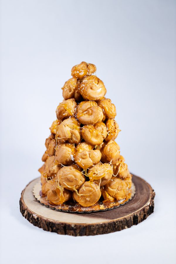Croquembouche