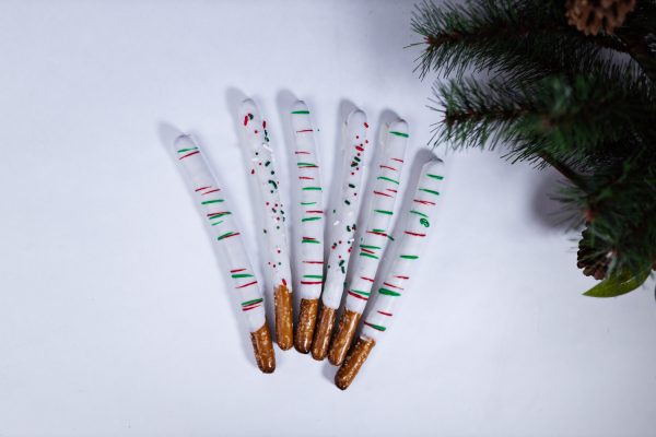 Christmas Chocolate Dipped Pretzels - Image 2