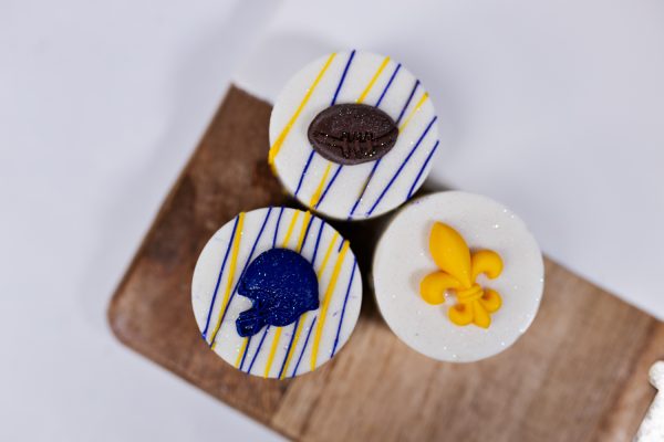 LSU Chocolate Covered Oreos