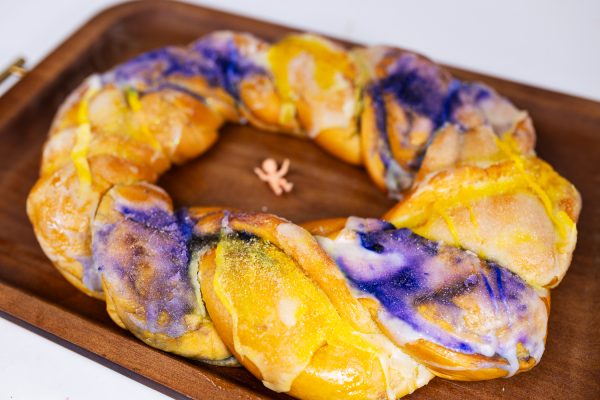 LSU King Cake - 2 Fillings - Image 2