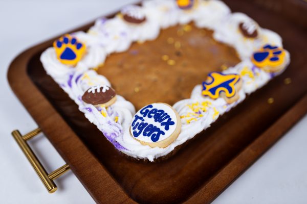 LSU Cookie Cake - Image 2