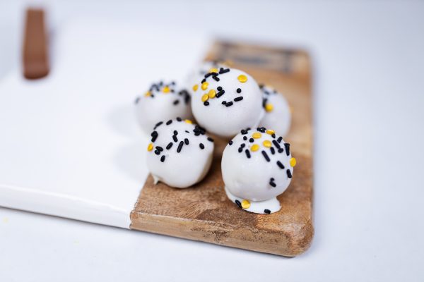Saints Cake Bites