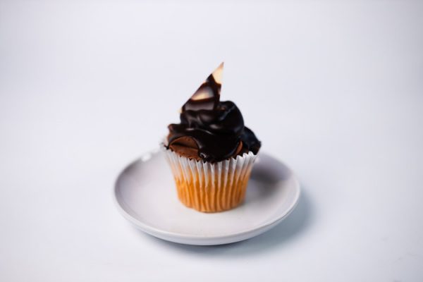 Chocolate Doberge Cupcake - Image 2