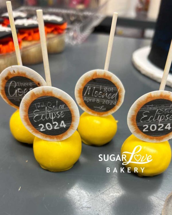 Solar Eclipse Cake Pops