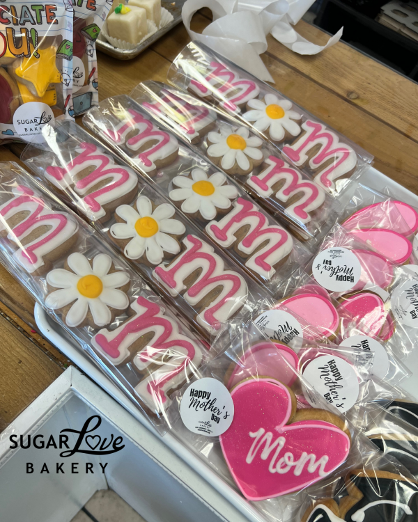MOM Cookie Set